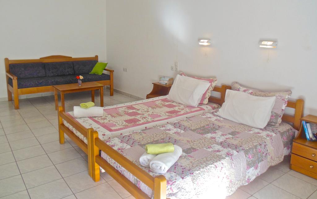 Irilena Apartments Stalida Ruang foto