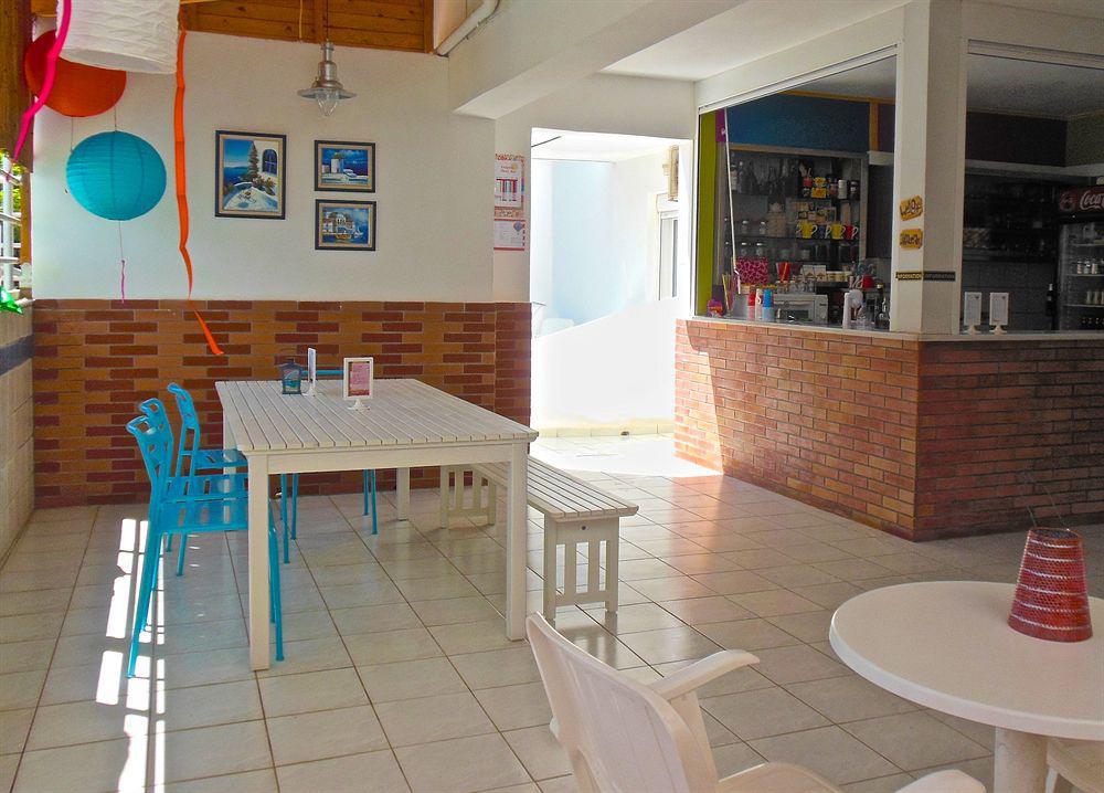 Irilena Apartments Stalida Bagian luar foto